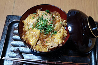 虎節のたれで簡単！親子丼！